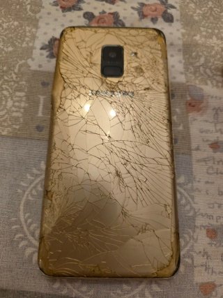 Samsung Galaxy A8 2018 Oro