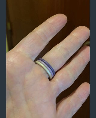 Anillo artesanal flor plata y piel