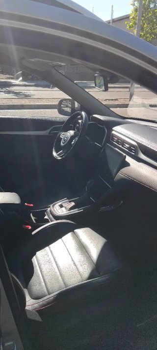 MG ZS 2021