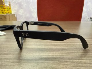 Ray-Ban Meta Wayfarer Negro Mate Transitions
