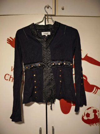 Camiseta Hoss Negra y Dorada Talla L