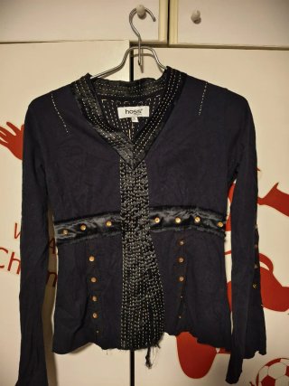 Camiseta Hoss Negra y Dorada Talla L