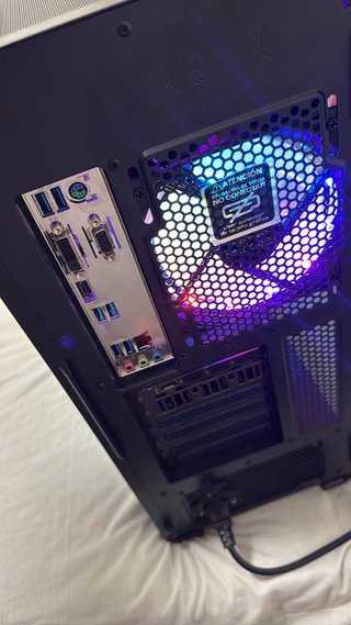PC Gaming Ryzen 7 5800X/32GB/1TB SSD/RTX 4060 Ti