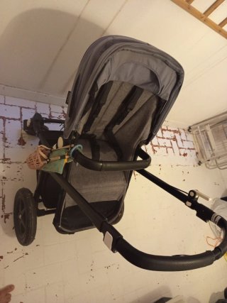 Carrito de bebé gris Bugaboo