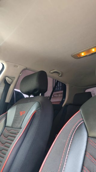 Volkswagen Golf 2005