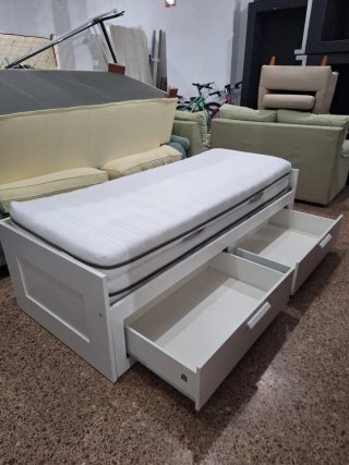 Cama Diván Brimnes + 2 Colchones con cajones
