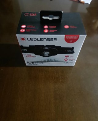 Linterna frontal de cabza LEDLENSER H7R CORE