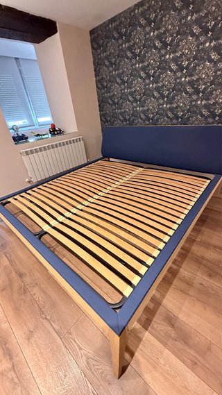 Cama completa: estructura, somier y cabecero