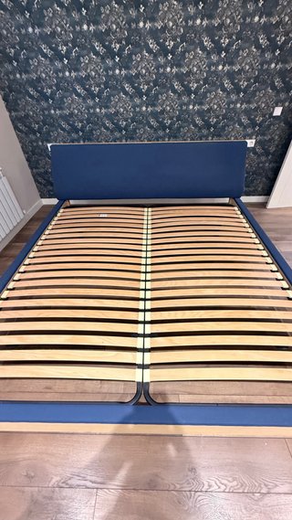 Cama completa: estructura, somier y cabecero