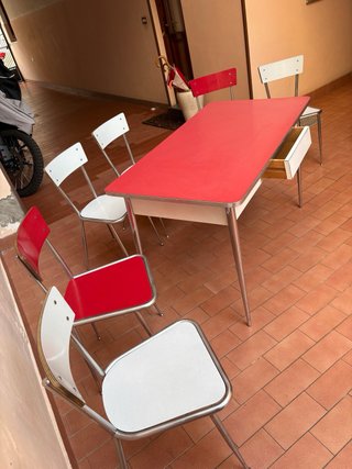 Set Tavolo e 4 Sedie Formica Vintage Rosso Bianco