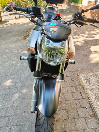 Suzuki GSR 600 Naked