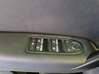 RENAULT Captur Captur TCe GPF Micro Híbrido Techno Fast Track 103kW
