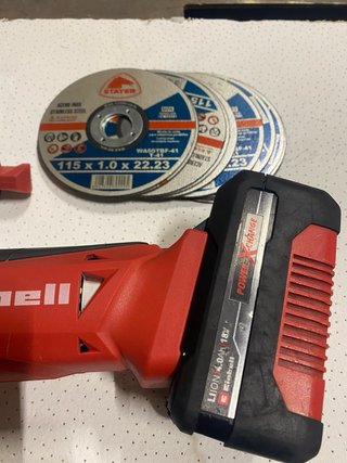 Radial a batería Einhell