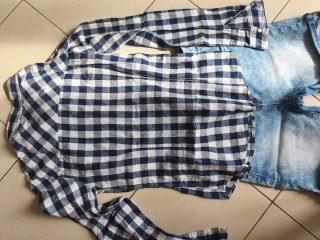 Set camicia a quadri e shorts in denim