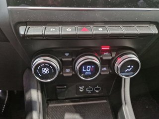 RENAULT Captur Híbrido CAPTUR ZEN HIBRIDO FAST TRACK 145