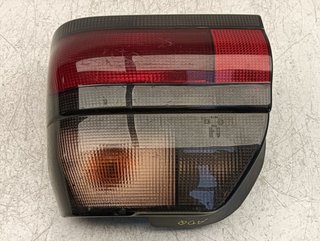 PILOTO TRASERO DERECHO RENAULT R 19 CABRIOLET (D5