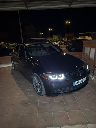 e90