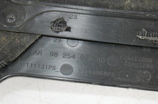 Opel 132607 9825492380 tapa motor corsa f 1.2 (68)