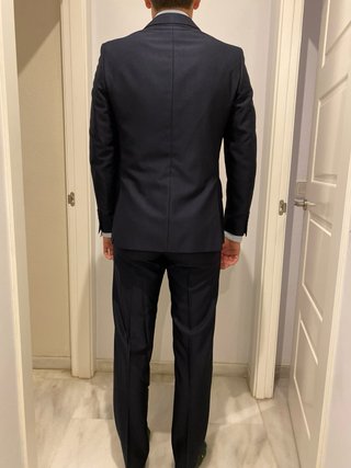Traje azul marino
