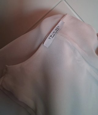 Vestito donna smanicato con cintura floreale
