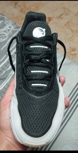 Zapatillas Nike Air Max Negras y Blancas