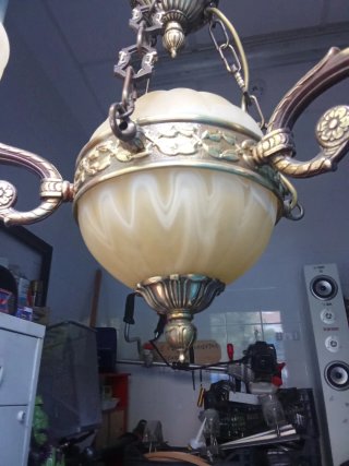 Lámpara de bronce y cristal