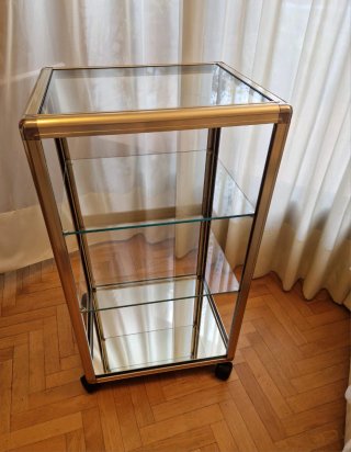 Estantería Metálica y Cristal Dorada