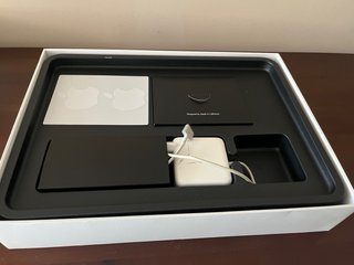 MacBook Air 2013 Plata. Em funcionamiento. Usado