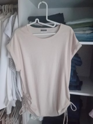 Camiseta y regalo 2 prendas