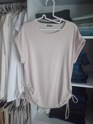 Camiseta y regalo 2 prendas