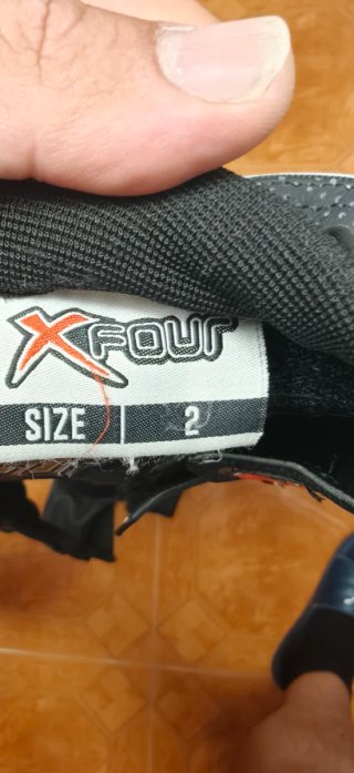 Mono de moto infantil X-Four