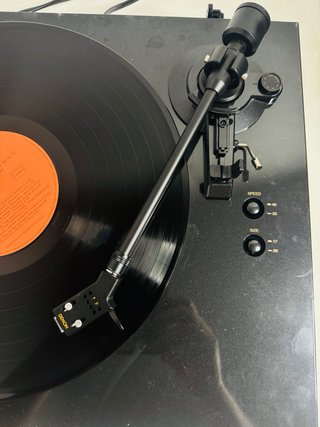 Denon DP-300F Tocadiscos Automático