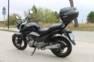 Suzuki Inazuma 250cc