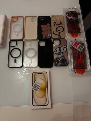 iPhone 15 Apple