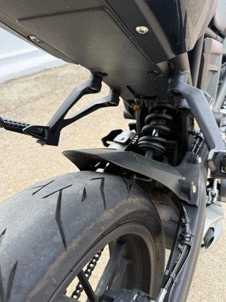Voge 125r Negra