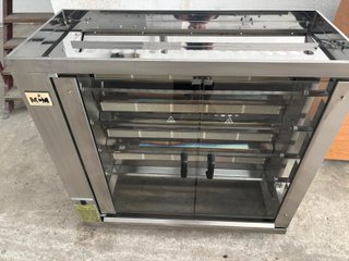 Asador Profesional MCM 4 Espadas Gas