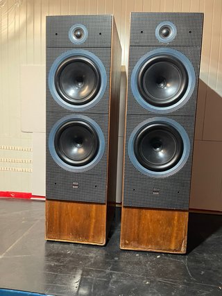 Altavoces B&W Matrix 3