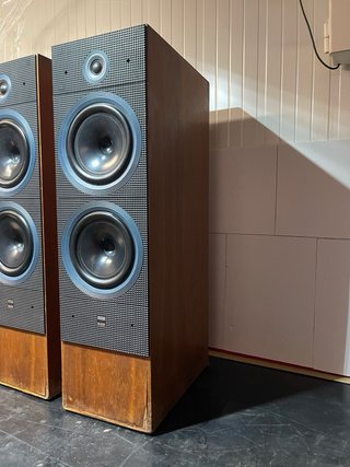 Altavoces B&W Matrix 3