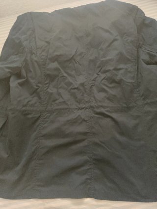 Parka de verano para hombre azul marino.