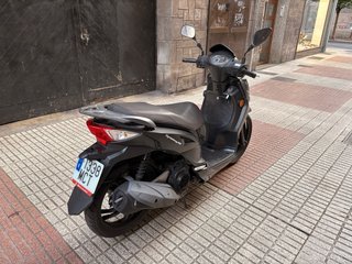 Sym 125cc Scooter 2022 Negra