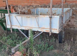 Remolque agrícola de 1 eje de 3.000 Kgs.