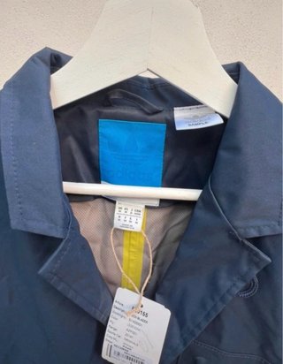 Giacca Adidas blu leggera
