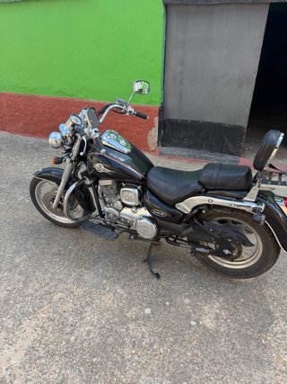 Daheylin Star Cruiser Negra