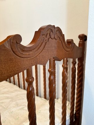 Cuna clásica de madera + colchón
