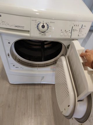 Secadora Zanussi ZTE272