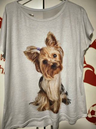 Camiseta con estampado de perro Yorkshire