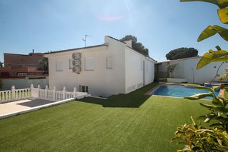 Chalet en venta en Los Balcones - Los Altos del Edén en Torrevieja