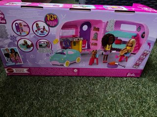 Barbie Caravana Aventuras Familia y Amigos