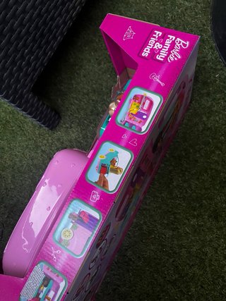 Barbie Caravana Aventuras Familia y Amigos