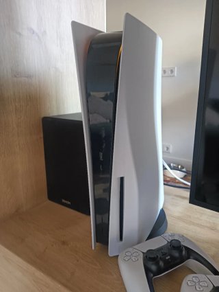Playstation 5 (+dvd) + 2 Mandos + Juegos